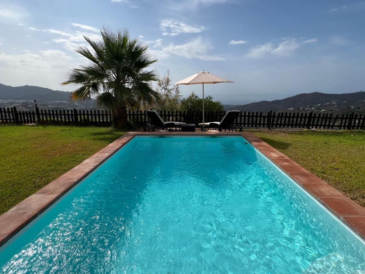 Vela Luka Frigiliana Villa Buitenkant foto