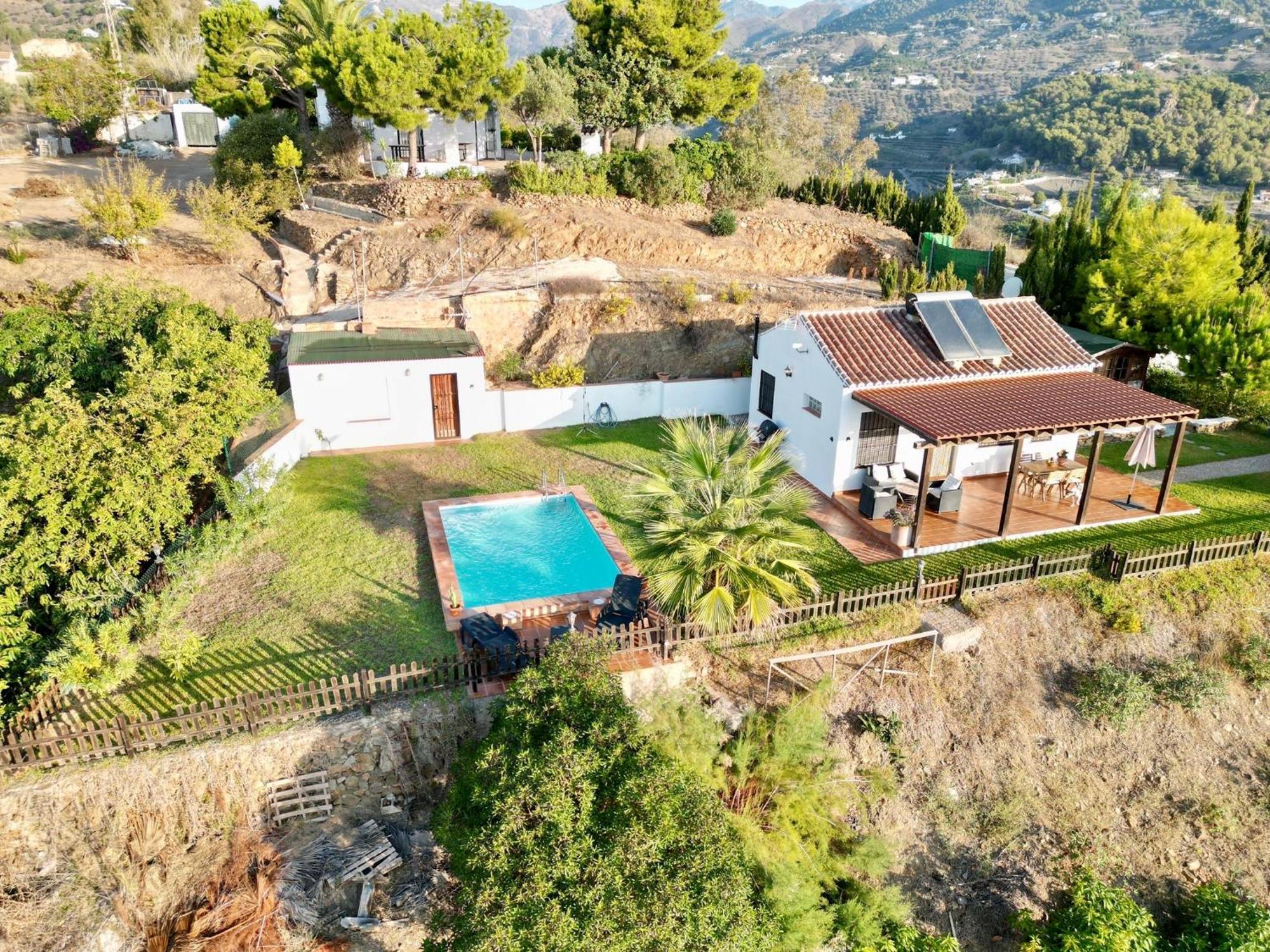 Vela Luka Frigiliana Villa Buitenkant foto