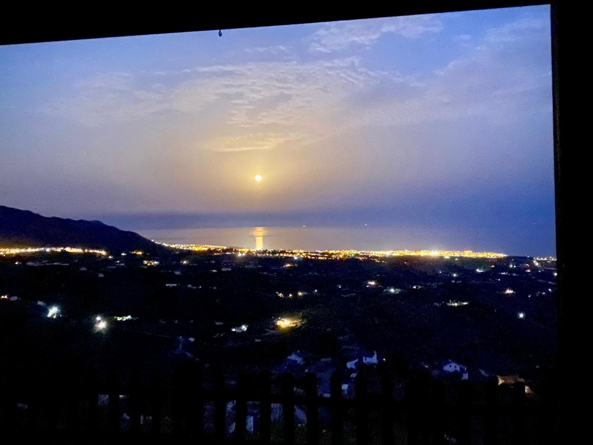 Vela Luka Frigiliana Villa Buitenkant foto